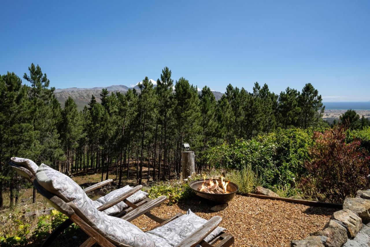 Lalapanzi Bed & Breakfast Somerset West